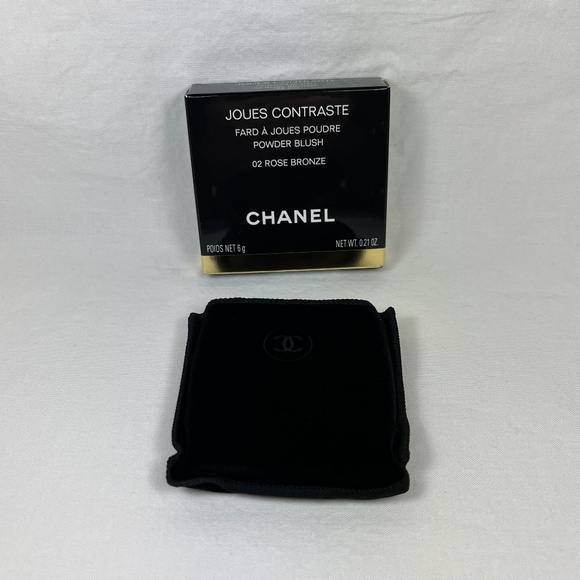 CHANEL Powder Blush in 02 Rose Bronze - Picture 6 of 16